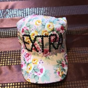 Flower Hat with EXTRA
